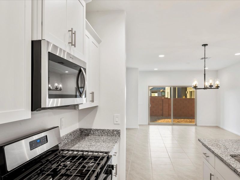 The 1550 floorplan image taken at Summerstone in Marana, AZ. The 1550 floorplan image taken at Summerstone in Marana, AZ.