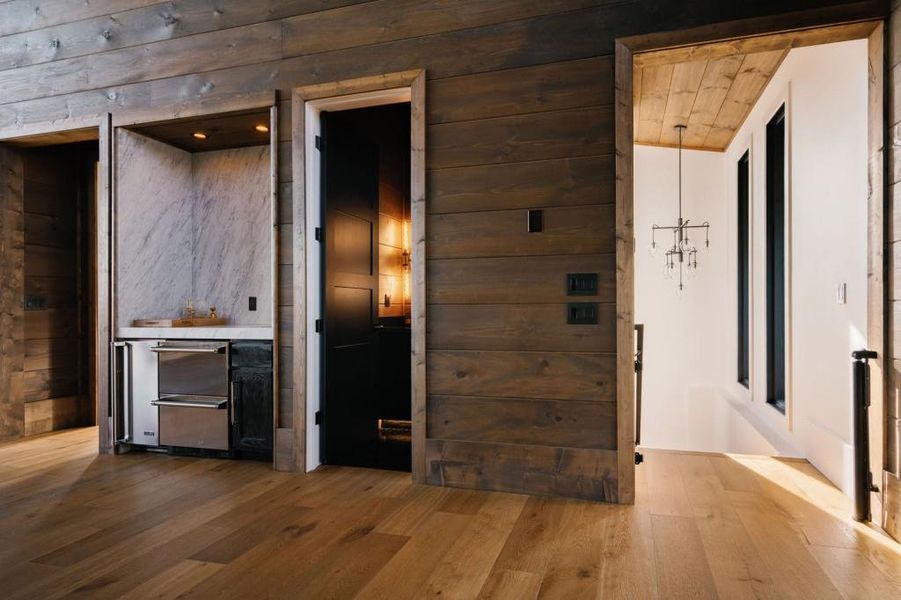 Spacious, unfurnished interior of a new home in , Mineral Bluff (Image 25).