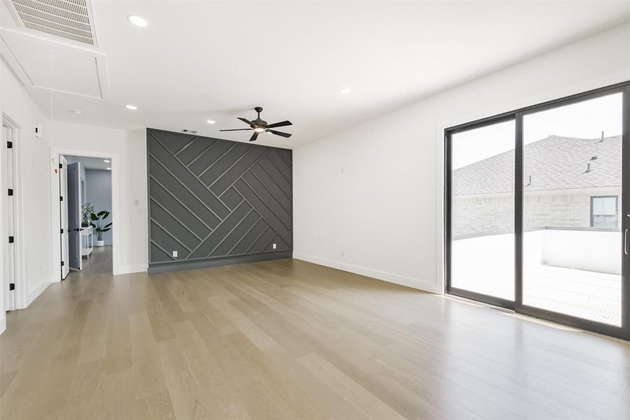 Spacious, unfurnished interior of a new home in , Houston (Image 22).