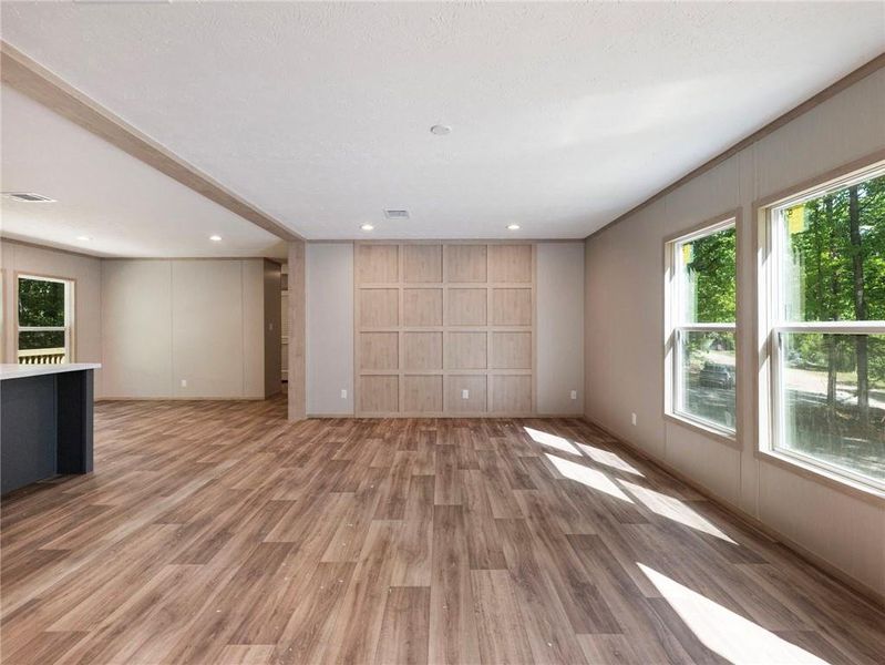 Spacious, unfurnished interior of a new home in , Gainesville (Image 34).