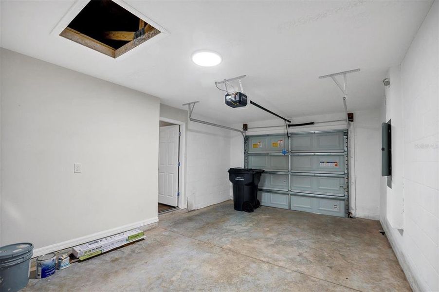 Spacious, unfurnished interior of a new home in , Lakeland (Image 26).