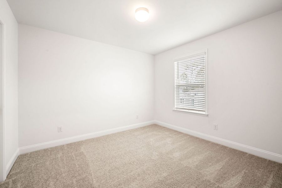 Spacious, unfurnished interior of a new home in Salem Bay, Beaufort (Image 31).