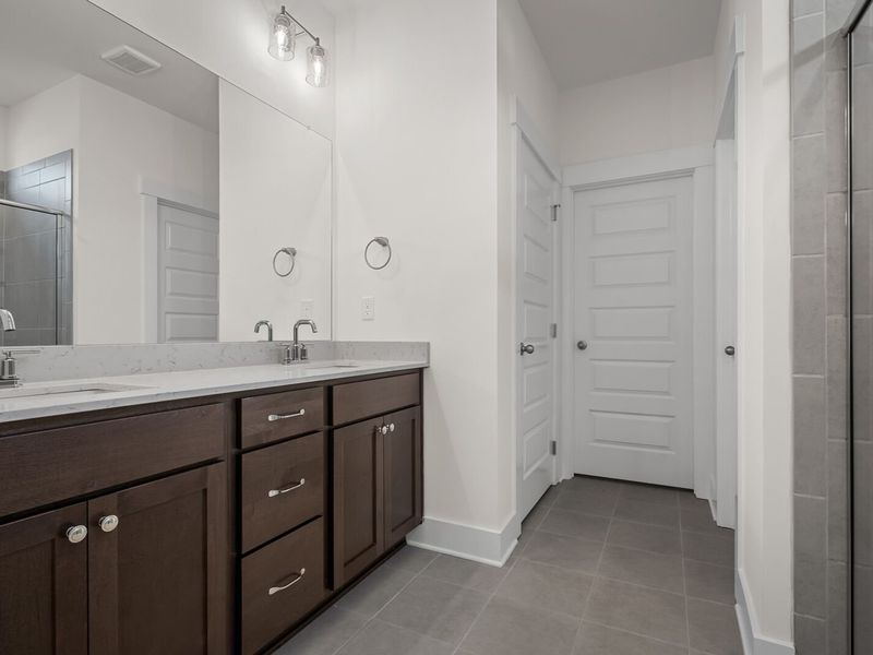 Furnished interior view inside a new home in Woods Crossing, Gallatin (Image 16).