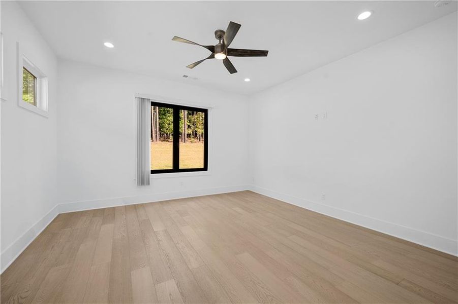 Spacious, unfurnished interior of a new home in , Sugar Hill (Image 47).