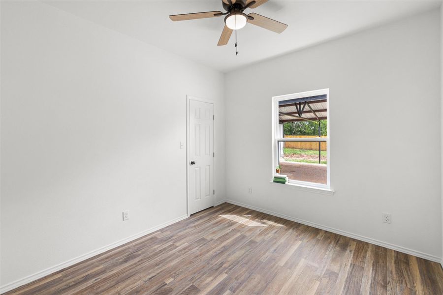 Spacious, unfurnished interior of a new home in , Lexington (Image 13).