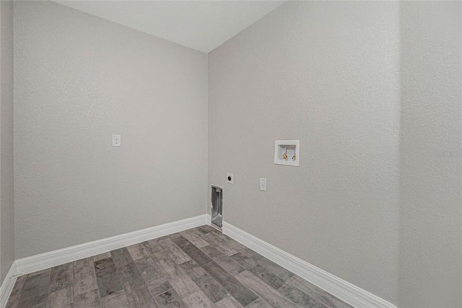 Spacious, unfurnished interior of a new home in , Placida (Image 9). Spacious, unfurnished interior of a new home in , Placida (Image 9).