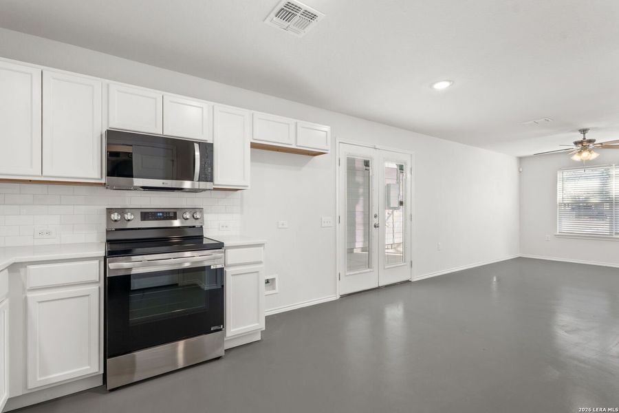 Furnished interior view inside a new home in , San Antonio (Image 9).