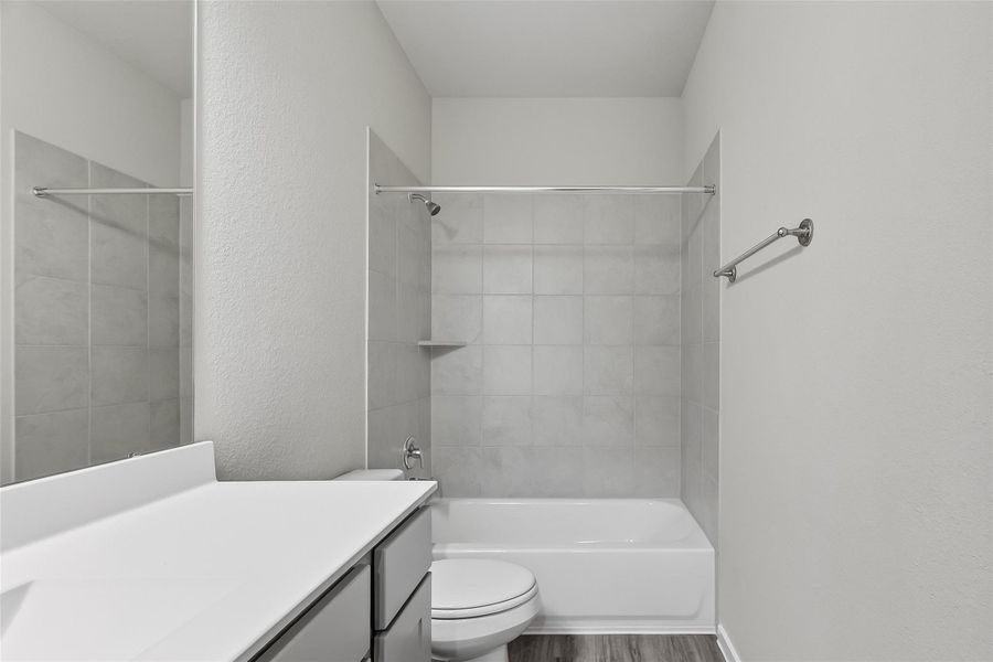 Furnished interior view inside a new home in Rollingbrook Estates, Baytown (Image 18).