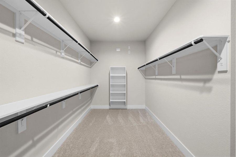 Spacious, unfurnished interior of a new home in Barton Creek Ranch, Conroe (Image 27).