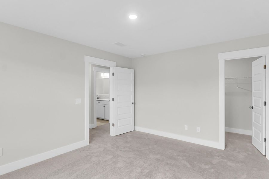 Spacious, unfurnished interior of a new home in Lochton, Summerville (Image 27). Spacious, unfurnished interior of a new home in Lochton, Summerville (Image 27).