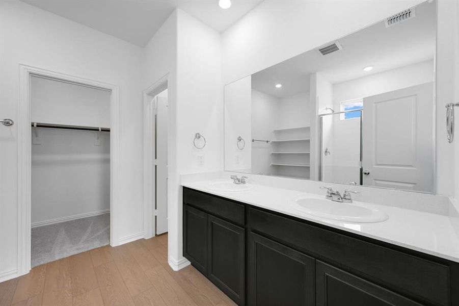 Furnished interior view inside a new home in River Ridge, Crandall (Image 7). Furnished interior view inside a new home in River Ridge, Crandall (Image 7).