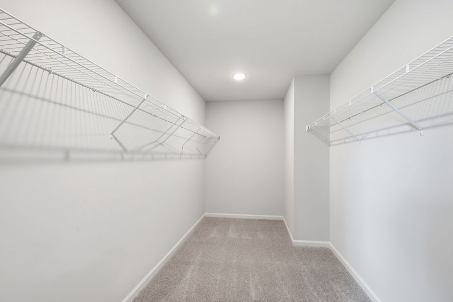 Spacious, unfurnished interior of a new home in Grand Arbor, Blythewood (Image 15).