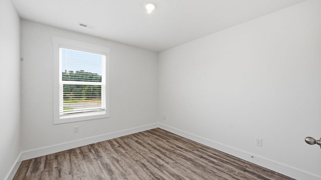 Spacious, unfurnished interior of a new home in The Arbor Townhomes, Kingsport (Image 19). Spacious, unfurnished interior of a new home in The Arbor Townhomes, Kingsport (Image 19).