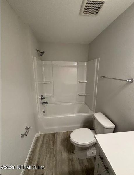 Furnished interior view inside a new home in , Jacksonville (Image 10).