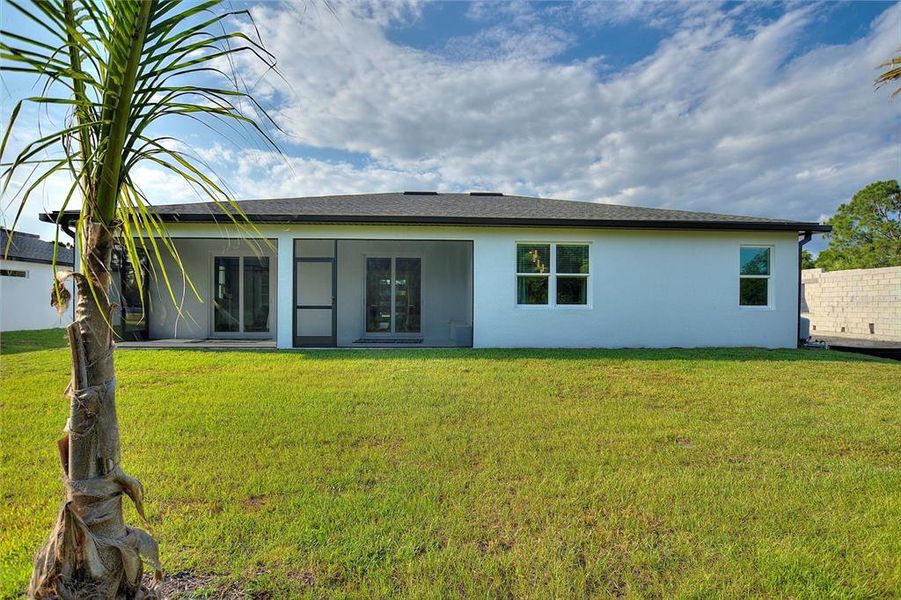 Exterior details and patio area of a home in , Punta Gorda (Image 25).