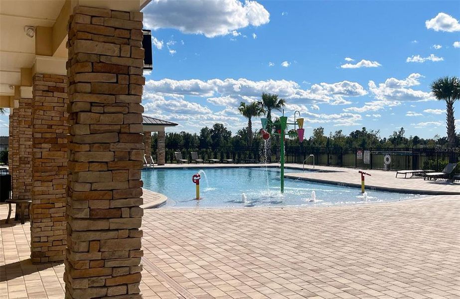 Community amenities in Eagletail Landings, Howey-in-the-Hills (Image 4).