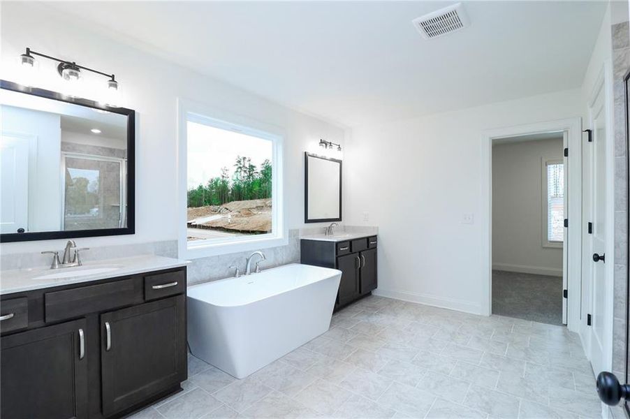 Furnished interior view inside a new home in Woodland Hills, Loganville (Image 6). Furnished interior view inside a new home in Woodland Hills, Loganville (Image 6).