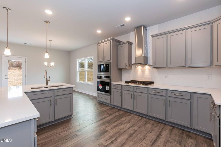 Furnished interior view inside a new home in Charlotte's Ridge, Middlesex (Image 10).