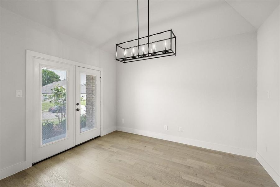 Spacious, unfurnished interior of a new home in Hidden Lakes Estates, DeSoto (Image 28). Spacious, unfurnished interior of a new home in Hidden Lakes Estates, DeSoto (Image 28).