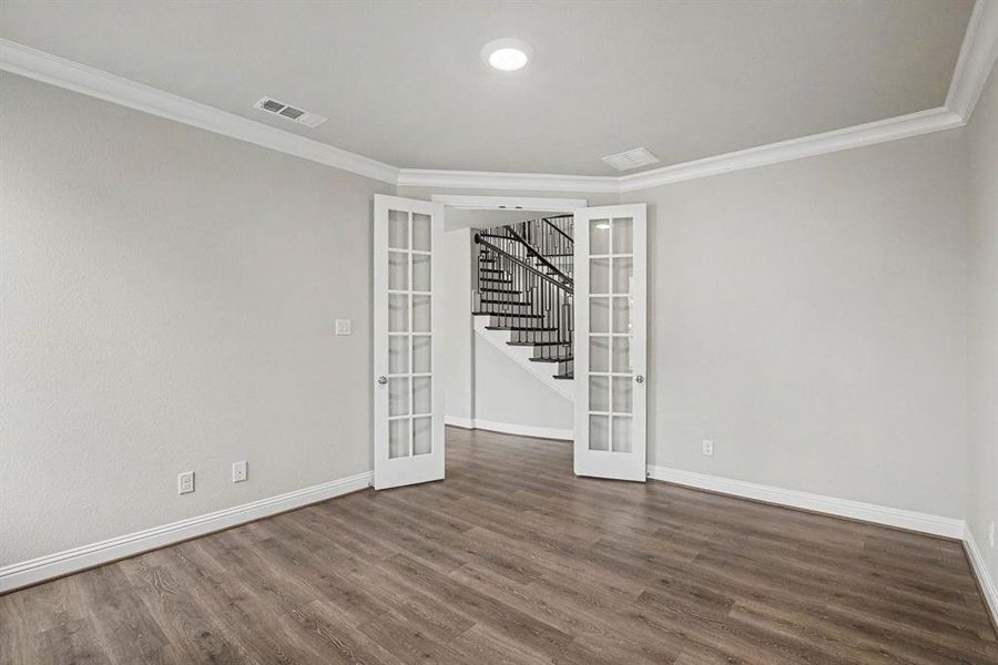 Spacious, unfurnished interior of a new home in , Mansfield (Image 17).