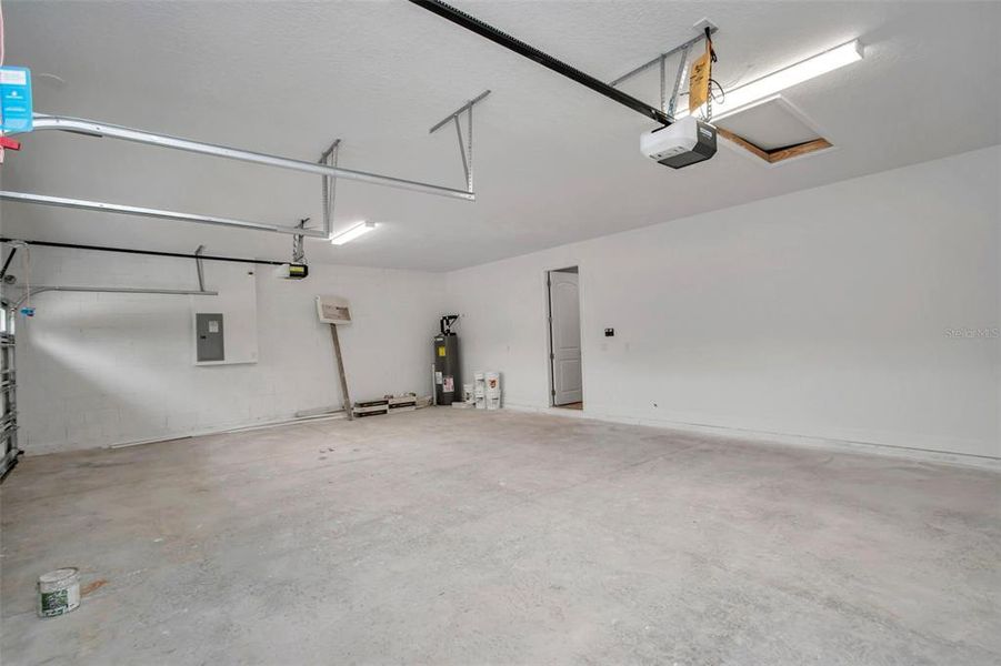 Spacious, unfurnished interior of a new home in , Beverly Hills (Image 31). Spacious, unfurnished interior of a new home in , Beverly Hills (Image 31).