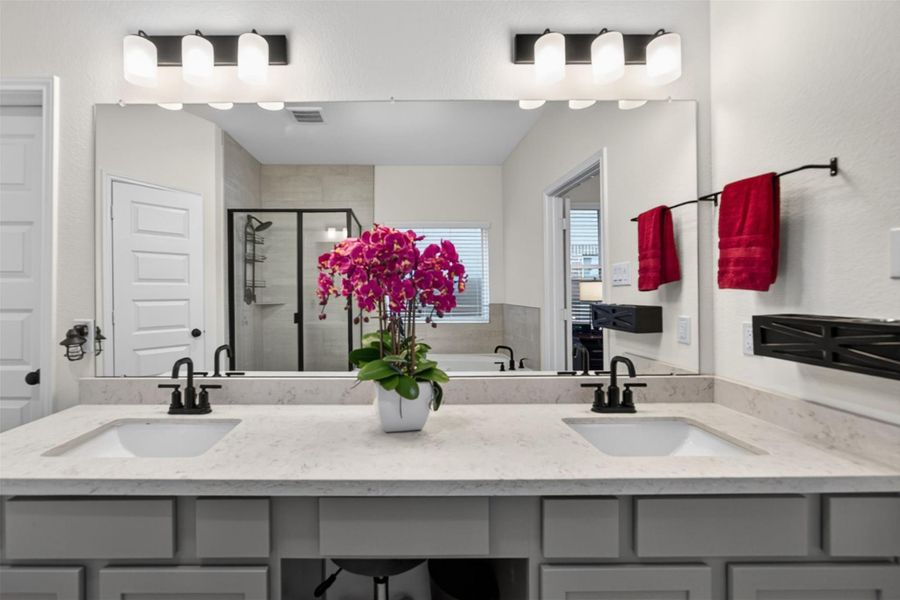 Furnished interior view inside a new home in The Commons at Sedona, League City (Image 9). Furnished interior view inside a new home in The Commons at Sedona, League City (Image 9).