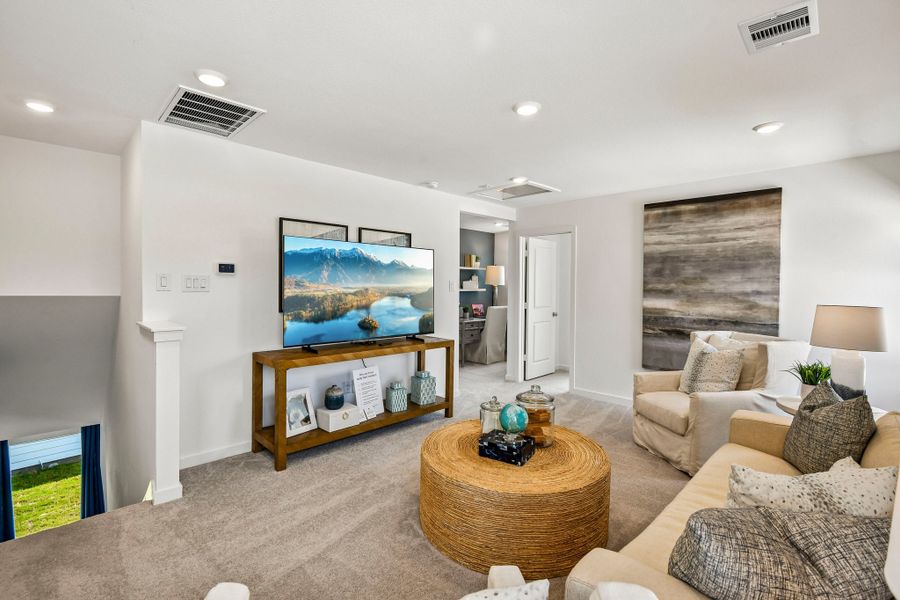Representative furnished interior of a home built from the Juliet by Taylor Morrison in Mason Woods, Cypress (Image 38). Representative furnished interior of a home built from the Juliet by Taylor Morrison in Mason Woods, Cypress (Image 38).