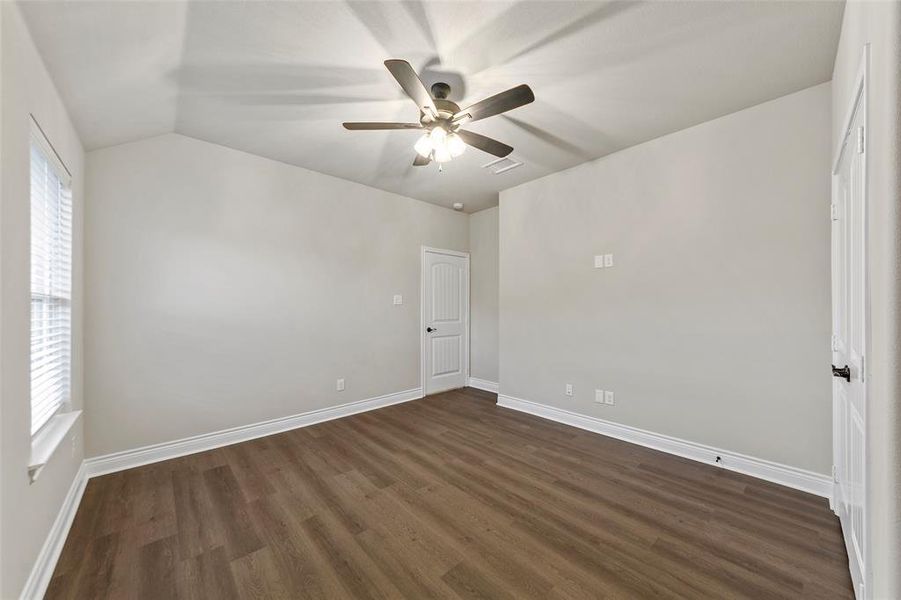 Spacious, unfurnished interior of a new home in , Greenville (Image 20). Spacious, unfurnished interior of a new home in , Greenville (Image 20).