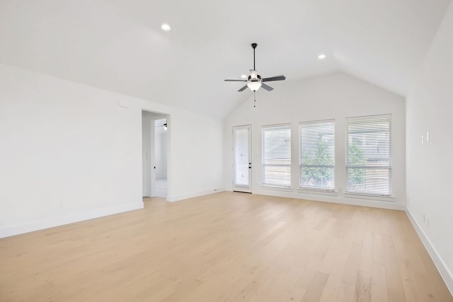 4302 Blackberry - Living Area