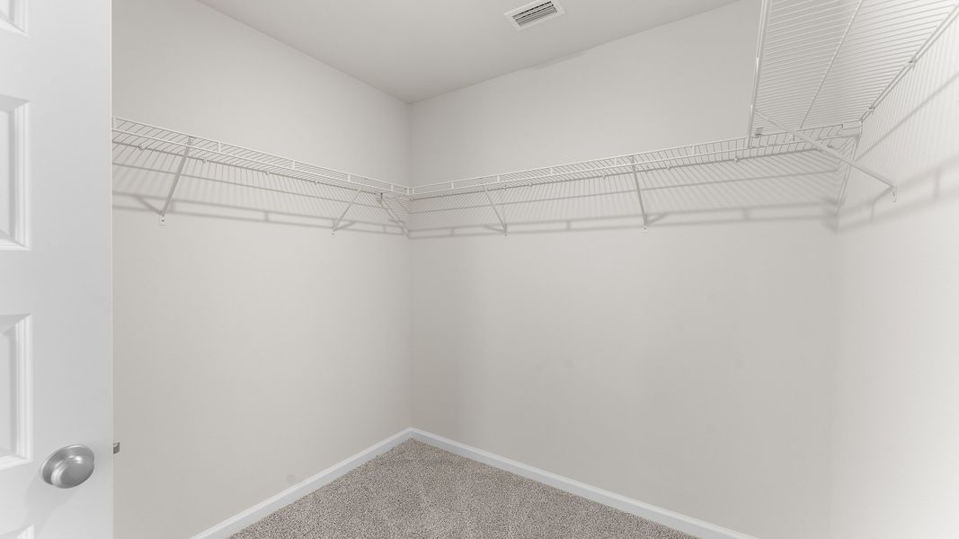 Spacious, unfurnished interior of a new home in Liberty, Panama City (Image 26).
