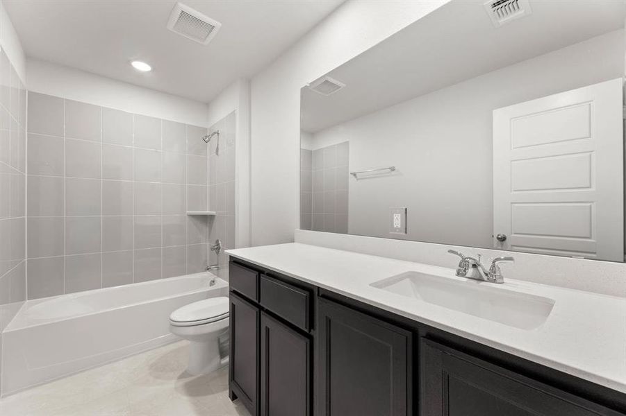 1121 Nighthawk-Bathroom-1