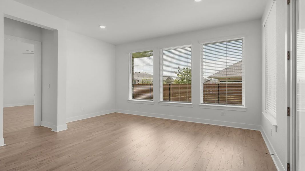 Spacious, unfurnished interior of a new home in Broken Oak, Georgetown (Image 18). Spacious, unfurnished interior of a new home in Broken Oak, Georgetown (Image 18).