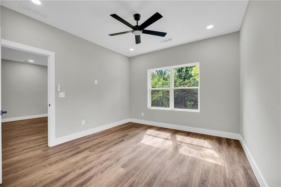 Spacious, unfurnished interior of a new home in , Athens (Image 17). Spacious, unfurnished interior of a new home in , Athens (Image 17).