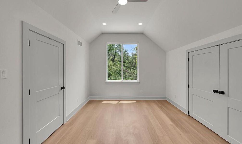 Spacious, unfurnished interior of a new home in , Waco (Image 24). Spacious, unfurnished interior of a new home in , Waco (Image 24).