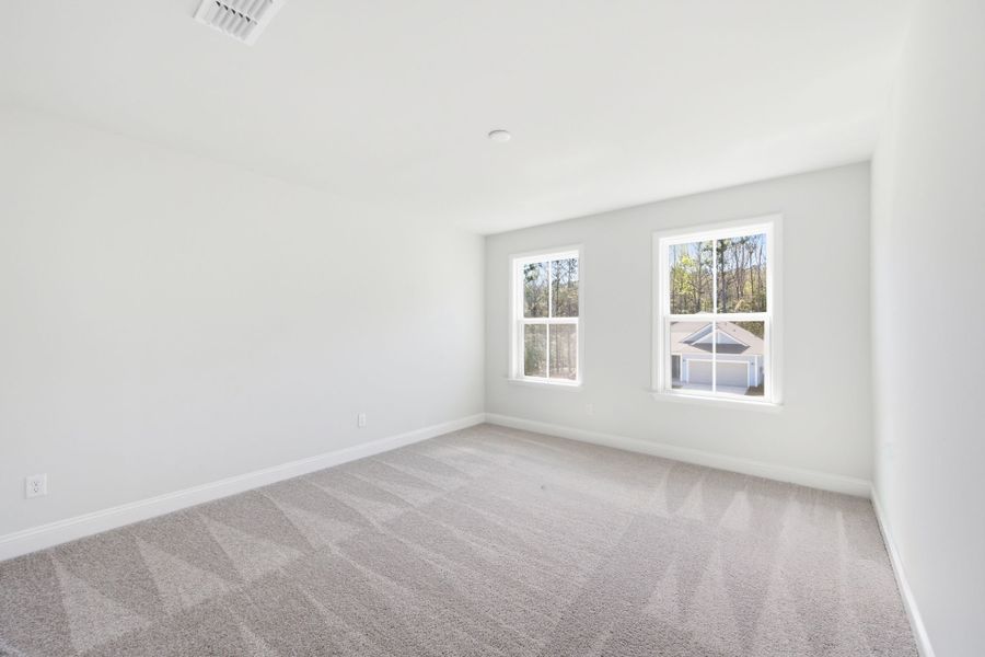 Spacious, unfurnished interior of a new home in Carriage Estates, Lexington (Image 41).