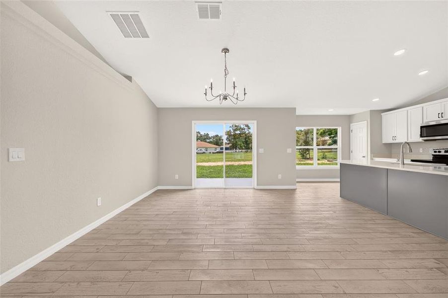 Spacious, unfurnished interior of a new home in , Ocala (Image 32).