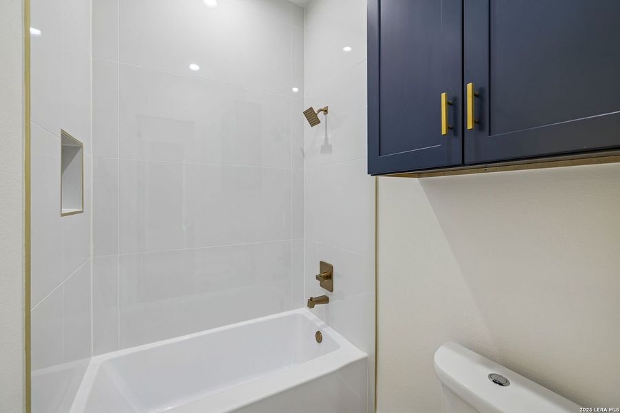 Furnished interior view inside a new home in , Spring Branch (Image 5).