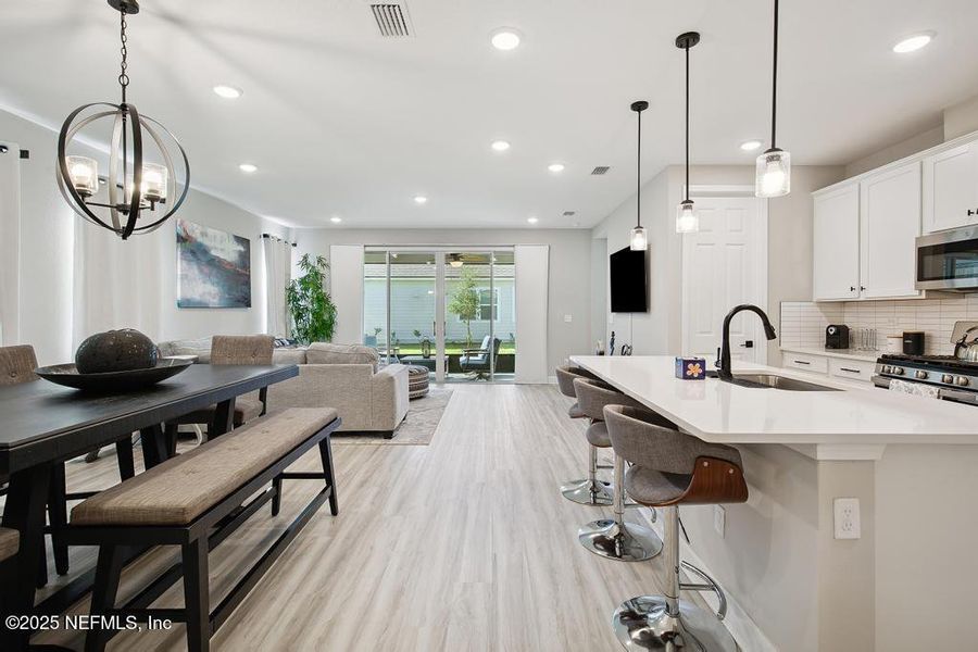 Furnished interior view inside a new home in , Yulee (Image 37). Furnished interior view inside a new home in , Yulee (Image 37).