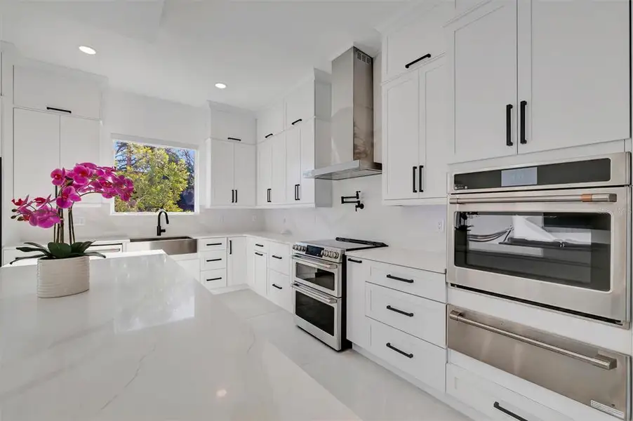Furnished interior view inside a new home in , Sarasota (Image 17).