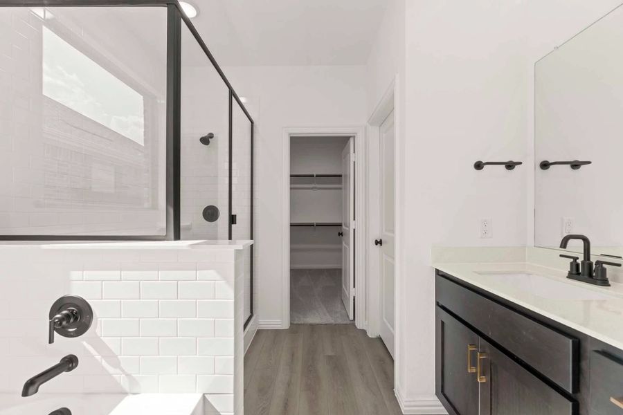 Primary Bathroom Representative Photo featuring the Oxford Collection Primary Bathroom Representative Photo featuring the Oxford Collection
