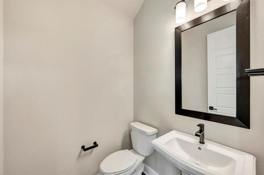 Furnished interior view inside a new home in Northshore at Lakewood Village - Classic Series, Lakewood Village (Image 15). Furnished interior view inside a new home in Northshore at Lakewood Village - Classic Series, Lakewood Village (Image 15).