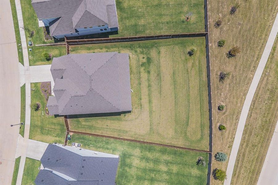 Image 29 of a home in Sweetgrass.
