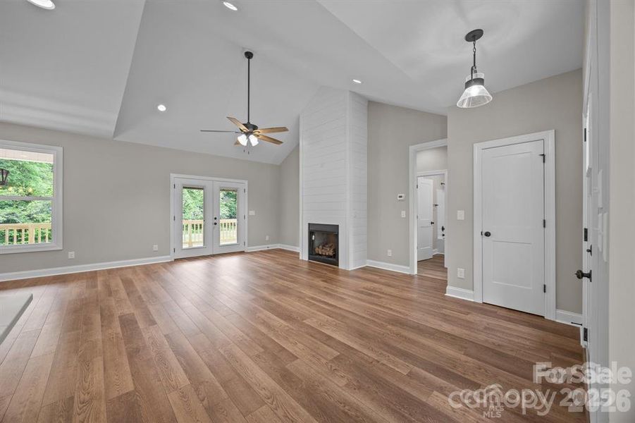 Spacious, unfurnished interior of a new home in , Salisbury (Image 10).