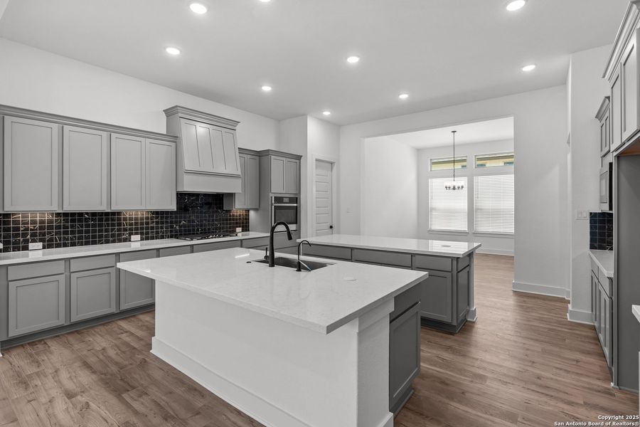 Furnished interior view inside a new home in Mesa Western, Cibolo (Image 11).