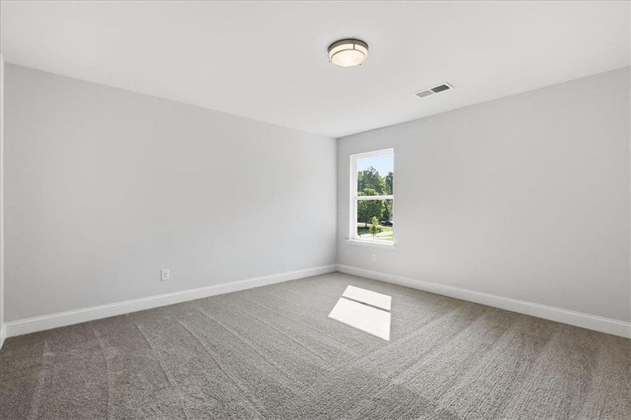 Spacious, unfurnished interior of a new home in Bradley Gin, Monroe (Image 46).