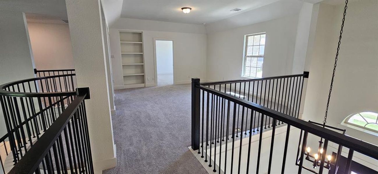 Spacious, unfurnished interior of a new home in , Haslet (Image 30).