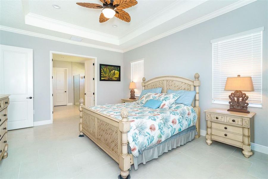 Furnished interior view inside a new home in , Englewood (Image 14).