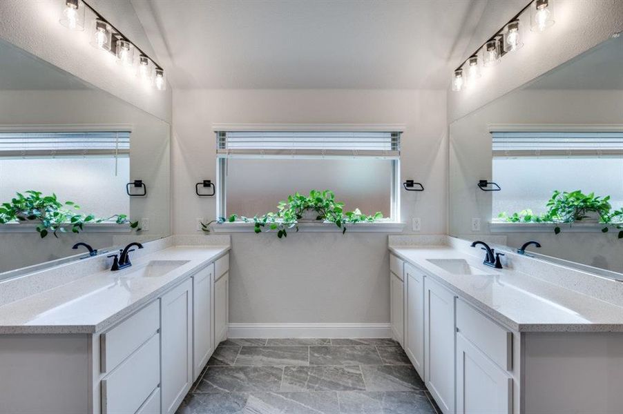 Furnished interior view inside a new home in Glenwood Meadows, Denton (Image 8).