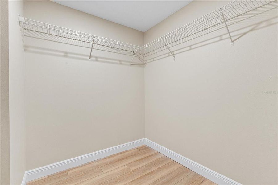 Spacious, unfurnished interior of a new home in , Bushnell (Image 21).