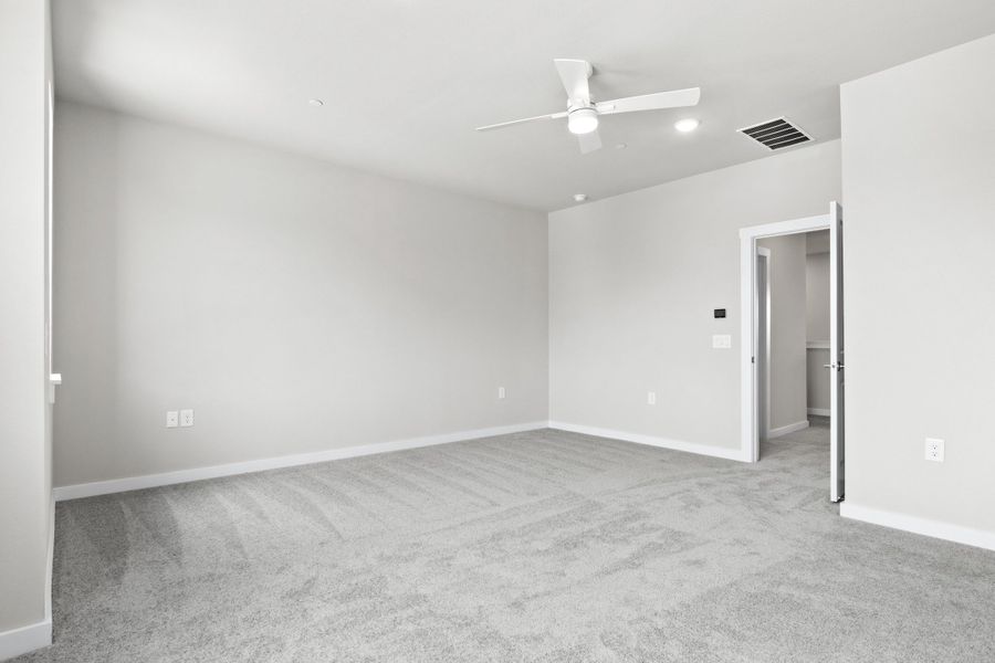 Spacious, unfurnished interior of a new home in The Tribute, The Colony (Image 39). Spacious, unfurnished interior of a new home in The Tribute, The Colony (Image 39).